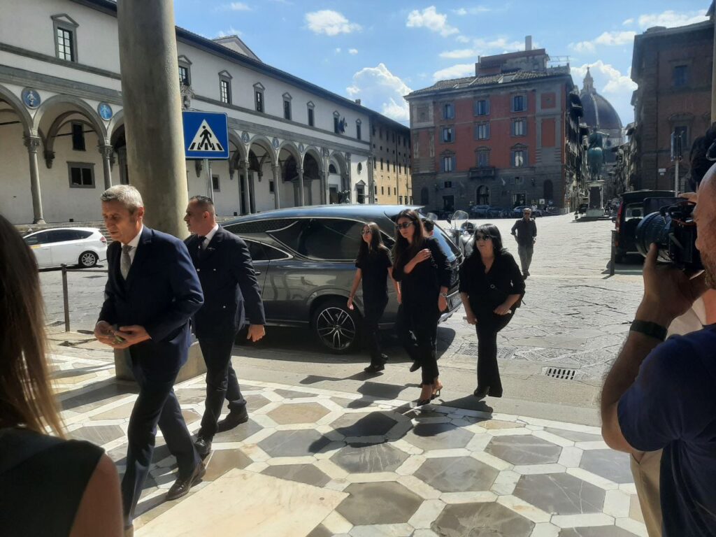 Celeste Pin Funerale